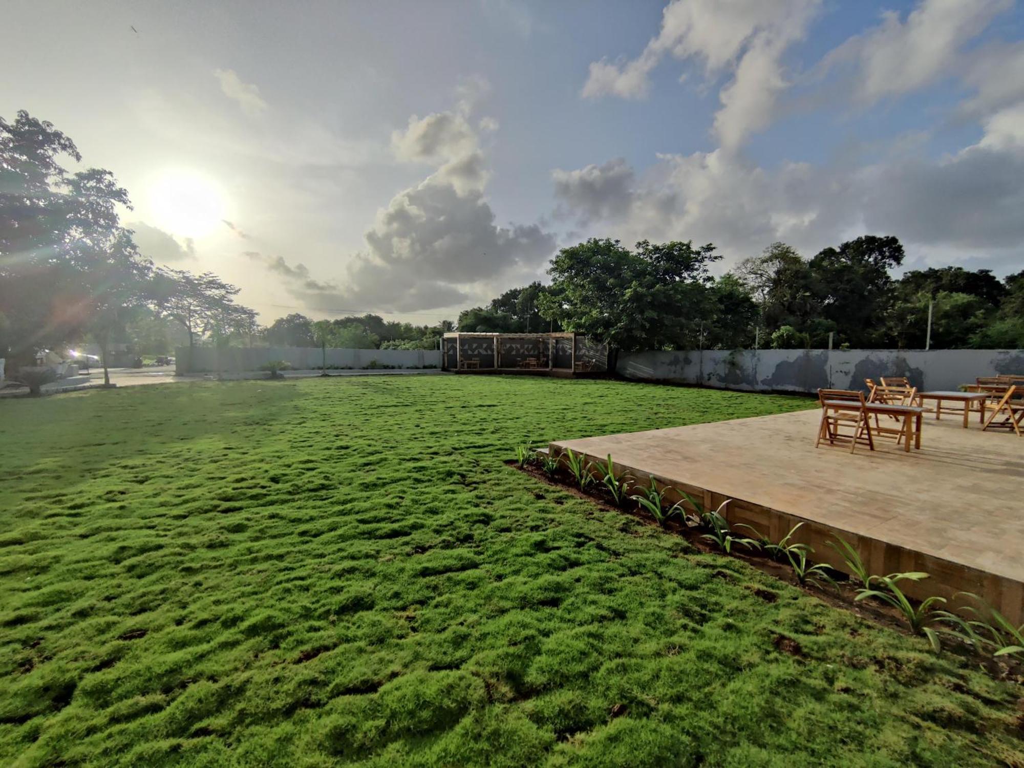 Pushp Vatika Resort & Lawns Nova Bombaim Exterior foto