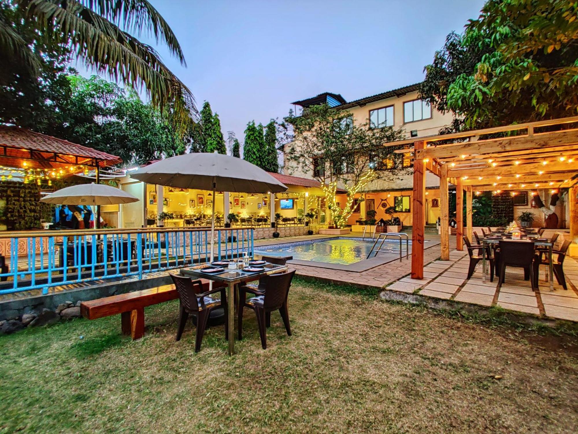 Pushp Vatika Resort & Lawns Nova Bombaim Exterior foto