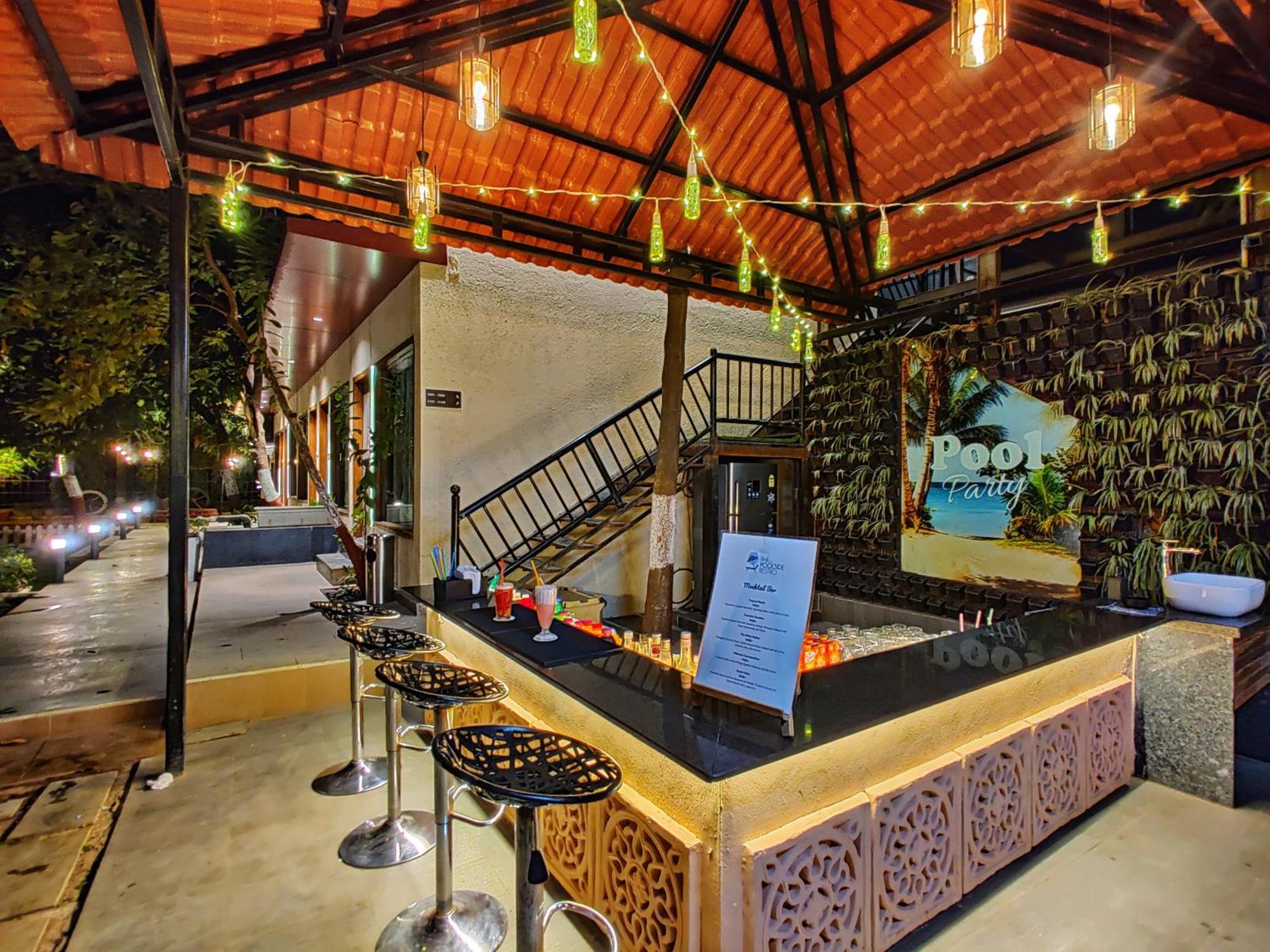 Pushp Vatika Resort & Lawns Nova Bombaim Exterior foto